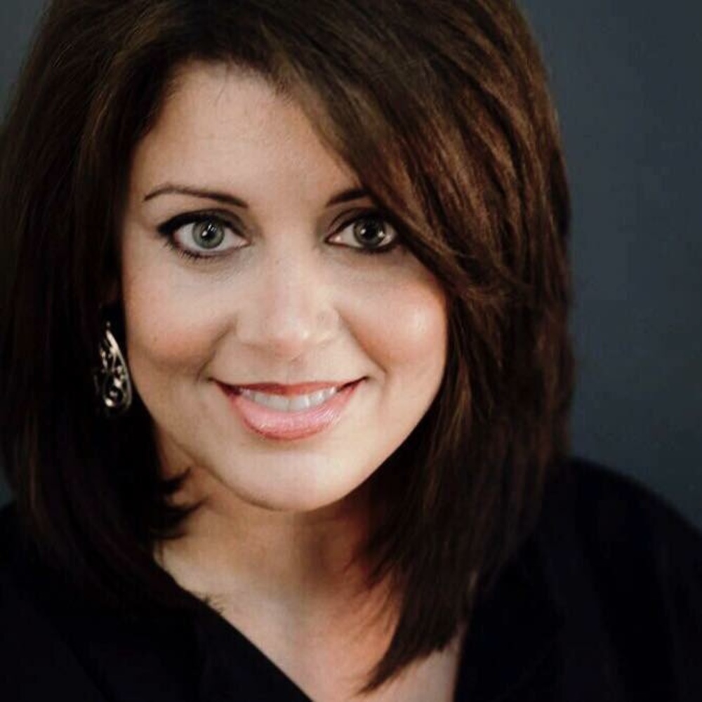 Meet your Posher, Angie